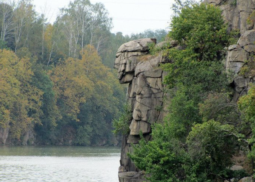 7 казкових каньйонів в Україні для незабутніх вражень і красивих фотосесій